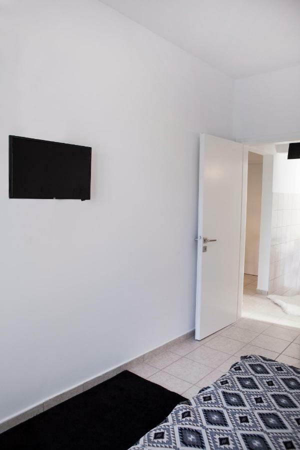 Best Located Executive Apartment In Maroussi. Афины Экстерьер фото